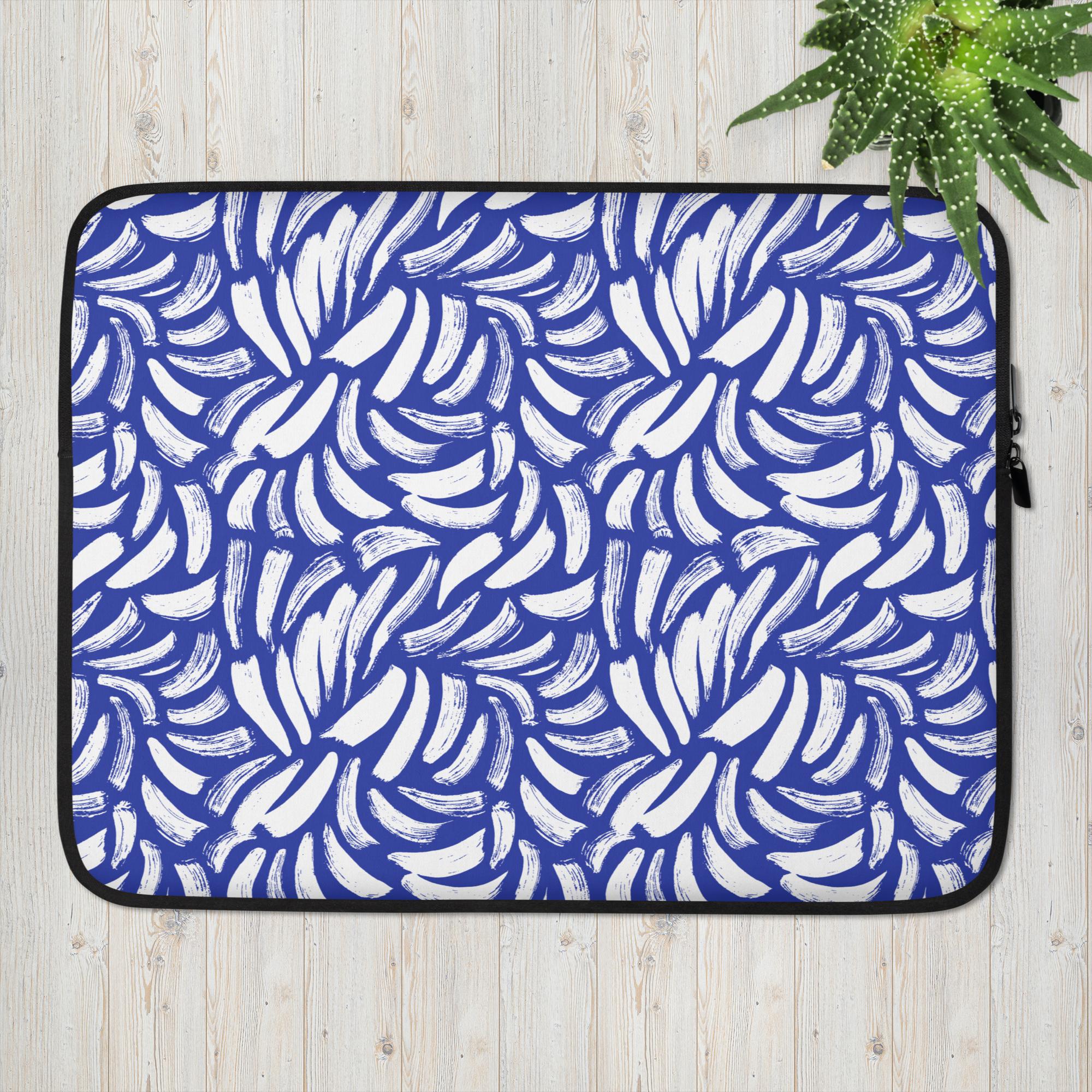 laptop-sleeve-15-front-64f1b38f17244.jpg